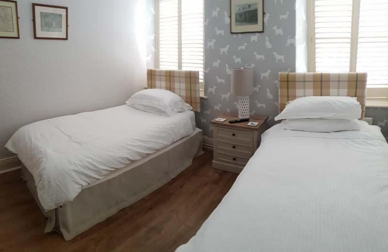 The Queen Catherine Hotel Osmotherley  Eksteriør billede